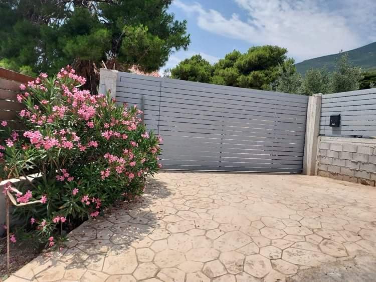 Guesthouse Aggelos Porto Germeno 外观 照片